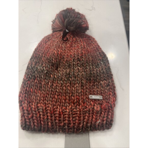 Bench Unisex Acrylic Wool Blend Orange, Rust, Pom Pom Beanie NWT - Picture 1 of 8